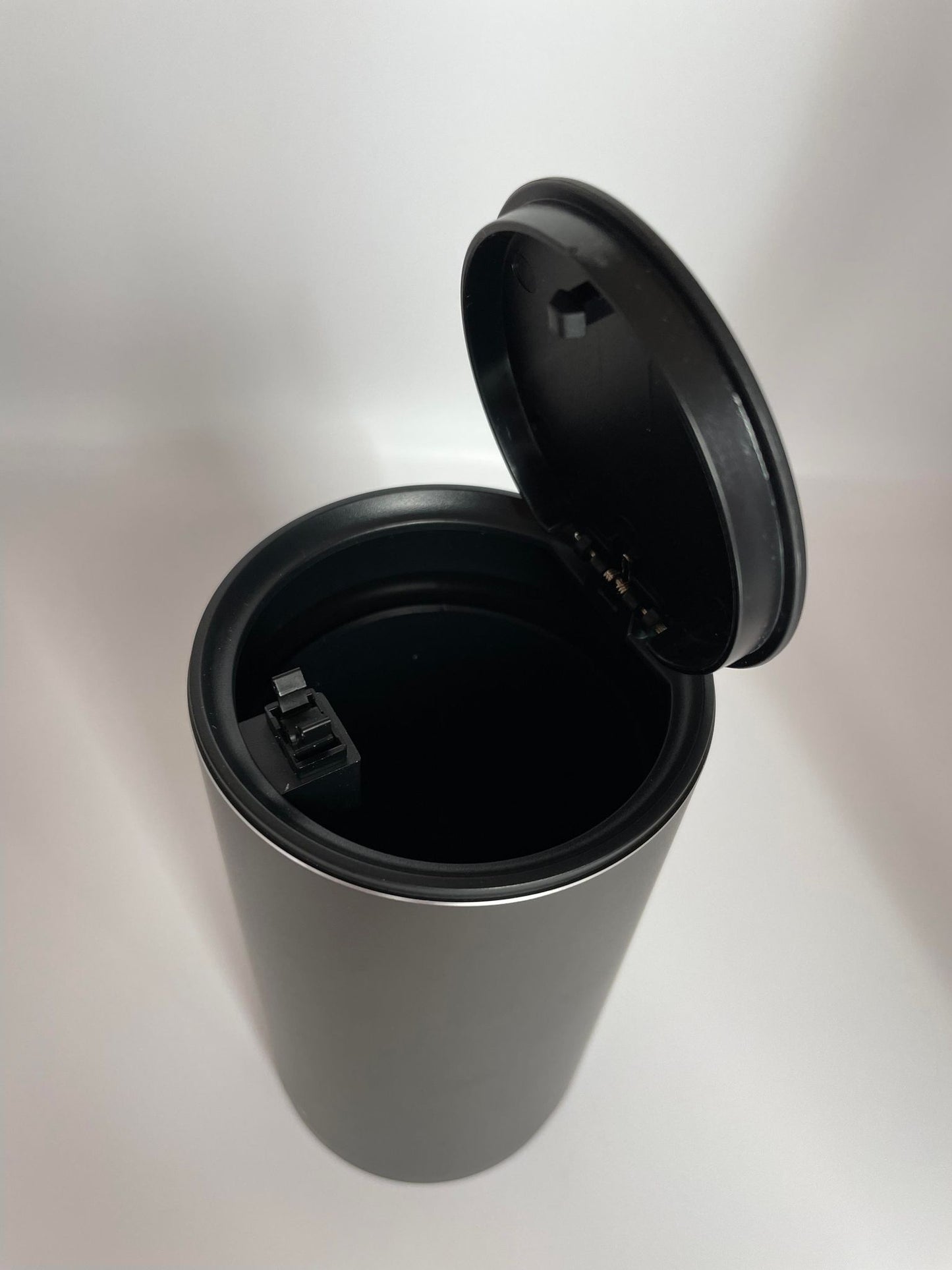 Game Changer - Compact Car Garbage Bin