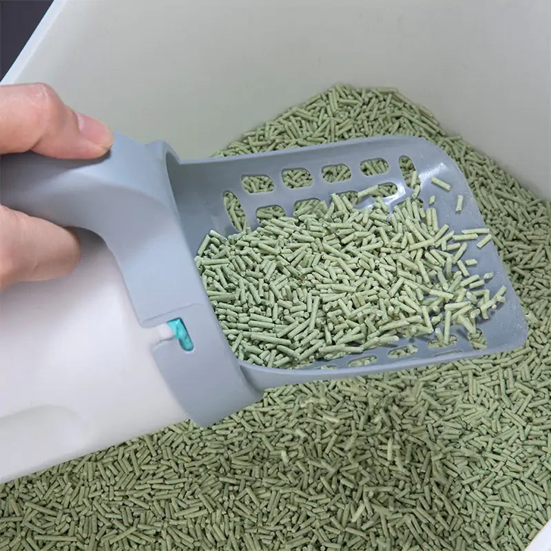 Game Changer - portable cat cleaning scoop